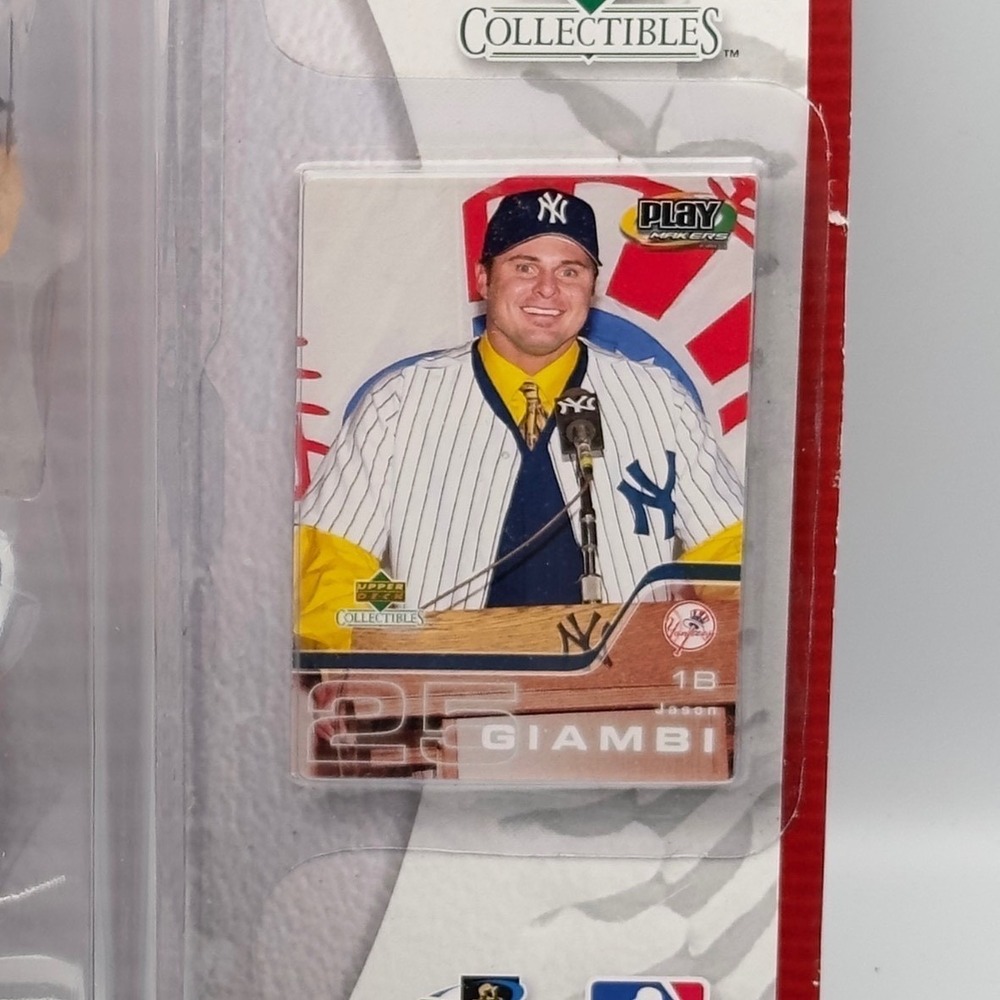 Upper Deck 2002 PlayMakers Jason Giambi New York Yankees Bobblehead‎ Card Sealed - Picture 2 of 8